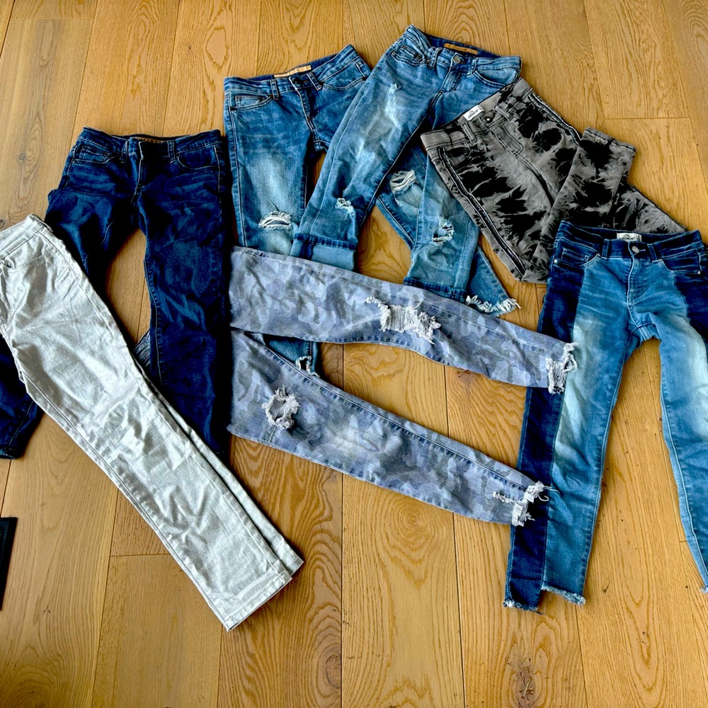 Jeans girls size 8. 7 pairs total